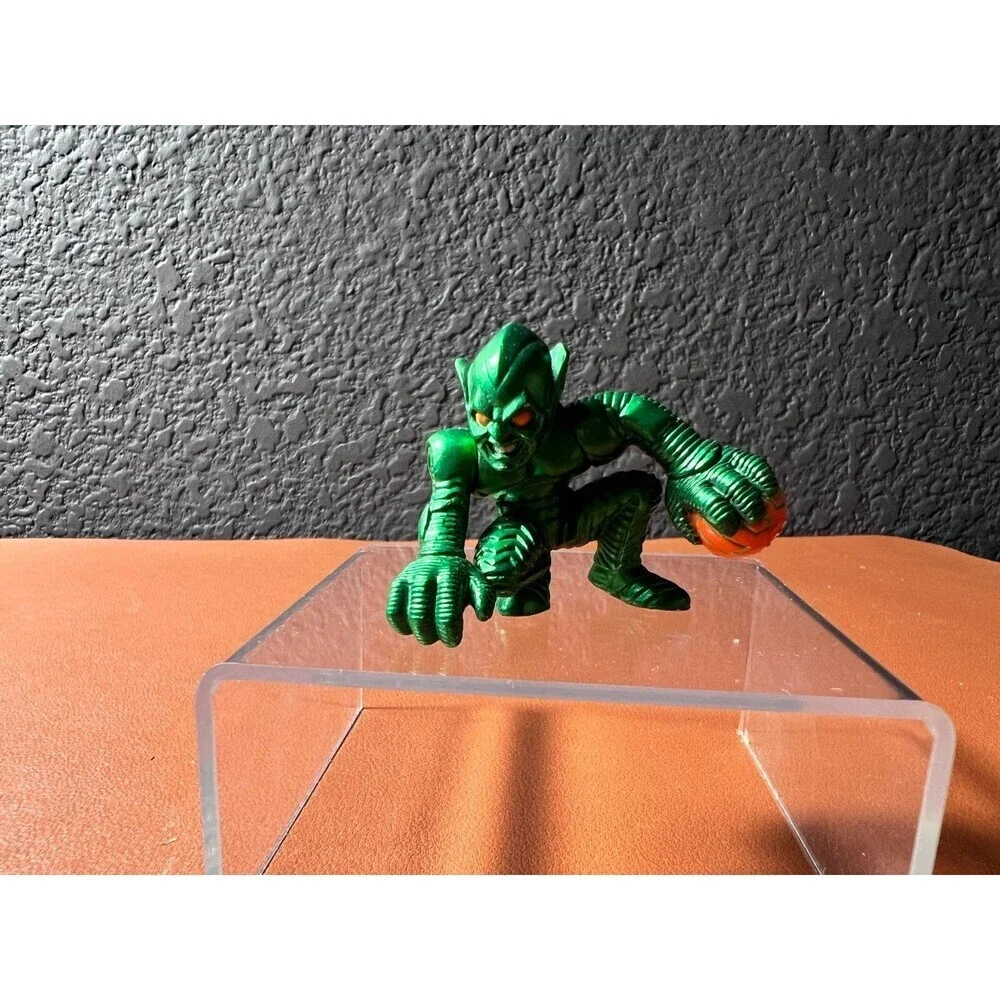 Hasbro Glider Marvel Super Hero Green Goblin Action Figure 2.5 inch